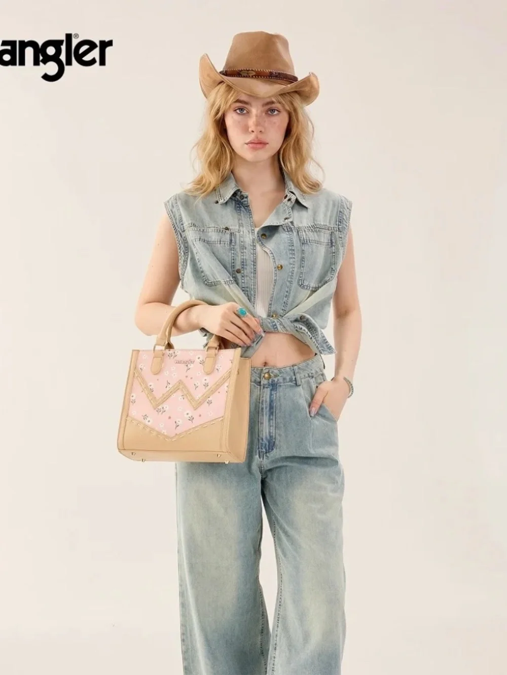 Wrangler bring little